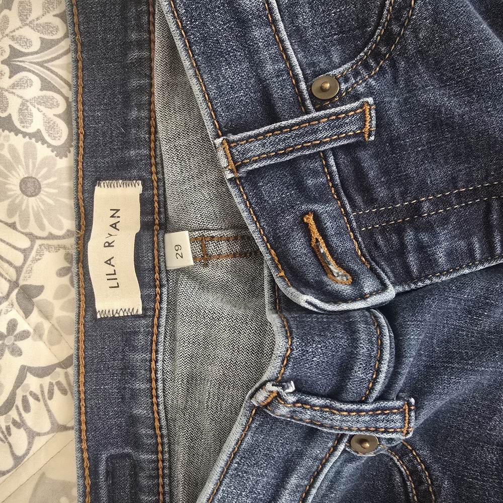 Lila Ryan Women's Blue Jeans